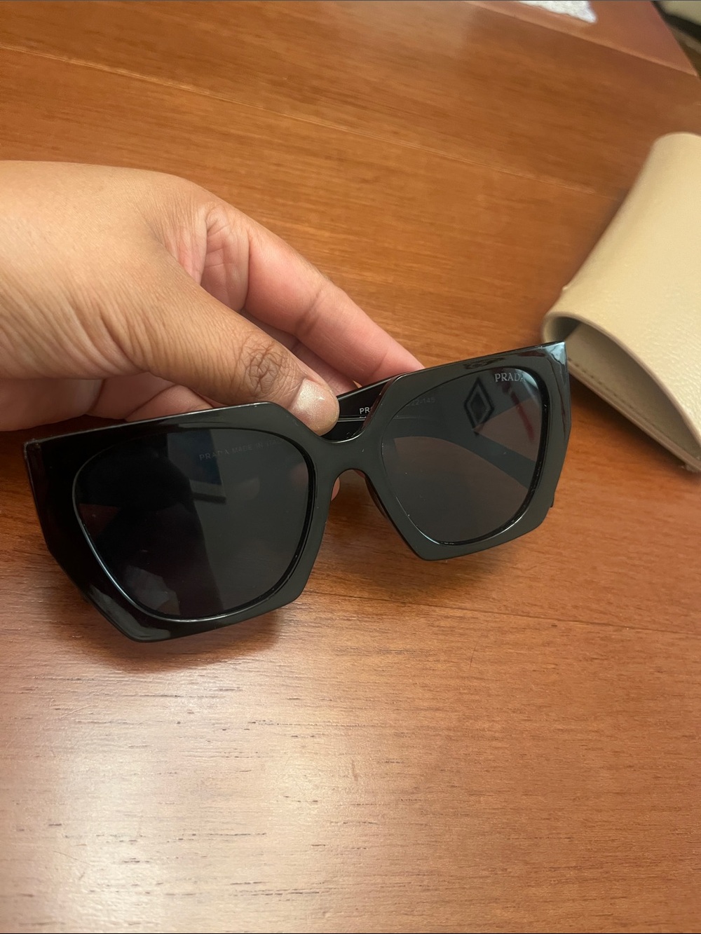 Prada Black Oversized Women's Sunglasses PR15WS - Picture 8 of 9